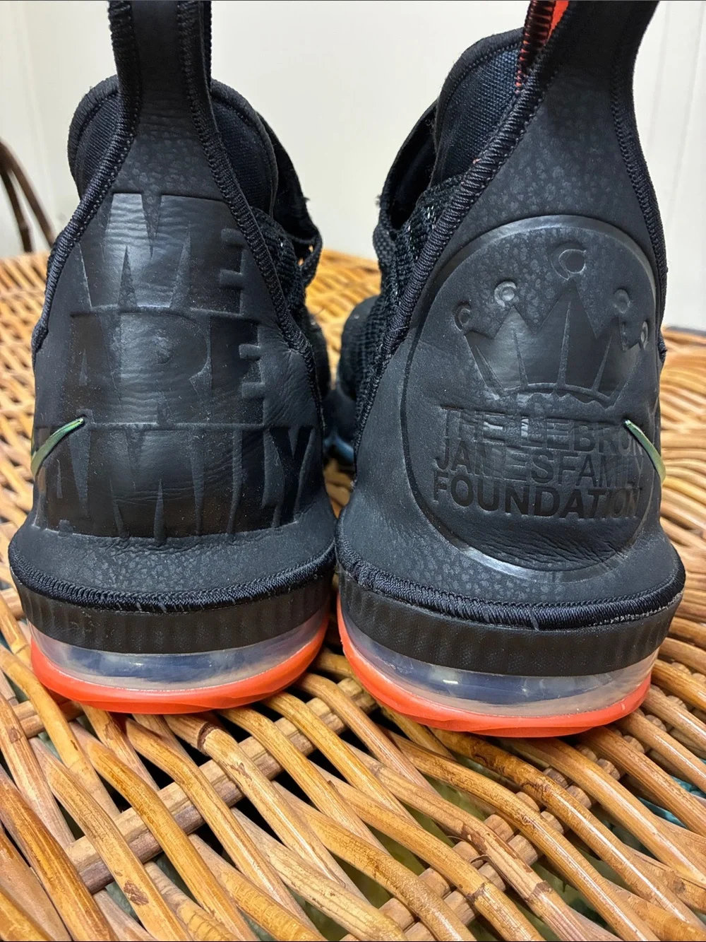 Nike LeBron XVI —I promise - Picture 4 of 8